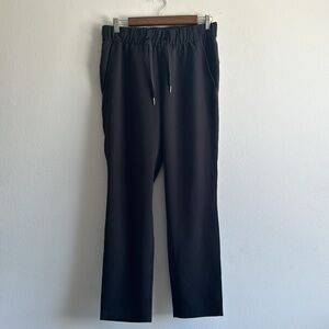 Lululemon strait leg Jogger